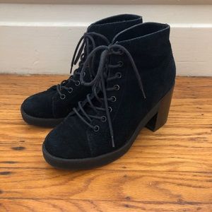 TOPSHOP Suede lace up boots - US 8.5 / euro 39